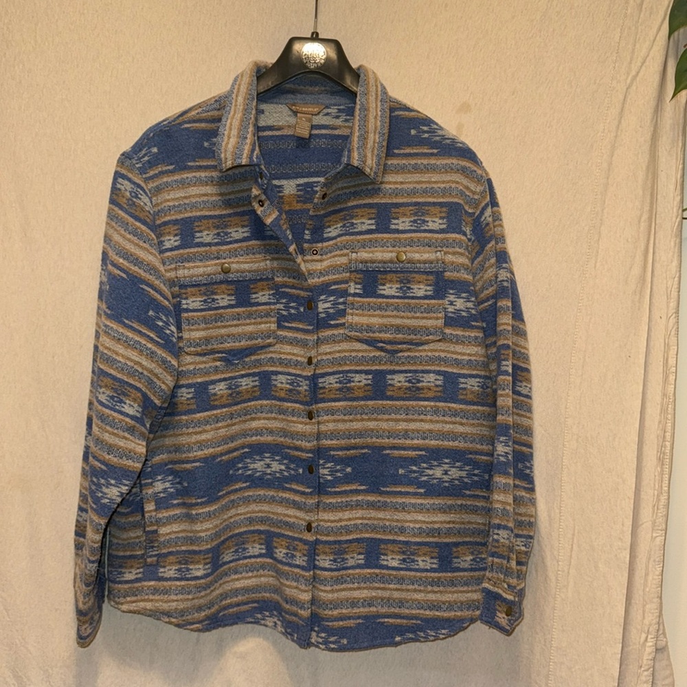 Button down western print fleece